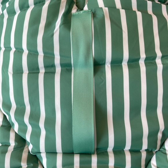 NWT Anthropologie Scarf Green Stripe - Picture 3 of 5